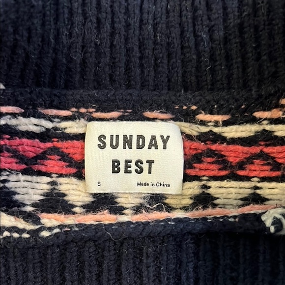 Sunday Best Aritzia Navy Blue And Pink Fair Isle Sweater Size Small - Picture 5 of 6